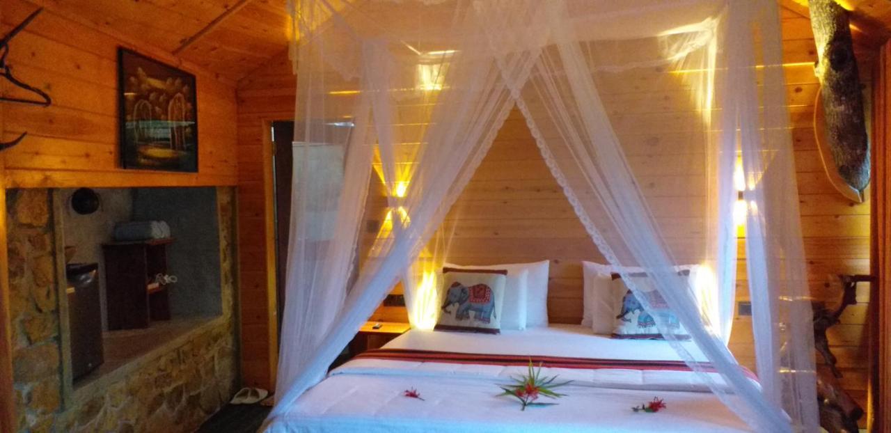 Mc Queen Homestay Элла Экстерьер фото